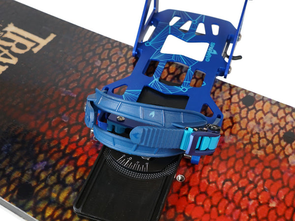 Spark Solid Board Canted Pucks